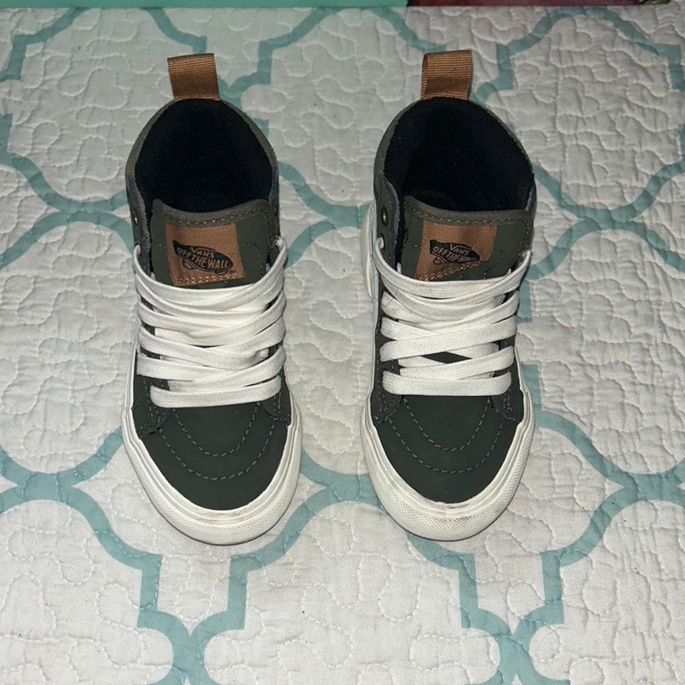 Vans OFF THE WALL Green Boys Shoes